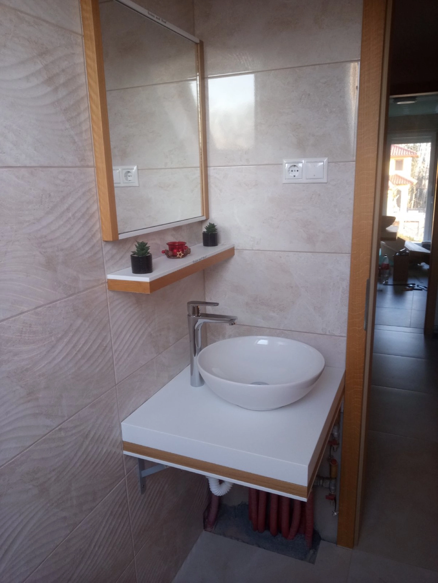 Korián berakásos bútorok